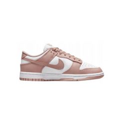 Buty sportowe damskie Nike Dunk Low Whisper. Czerwone obuwie sportowe casual damskie Nike, trekkingowe. Za 849.99 zł.