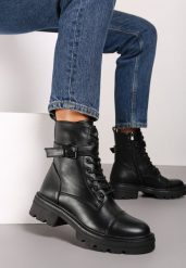 Czarne Botki Workery na Platformie Wykończone Paskiem i Klamrą Destinas. Czarne botki damskie Renee, z jeansu, eleganckie, bez obcasa, na platformie, bez zapięcia. Za 149.99 zł.