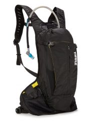 Thule Plecak "Vital" w kolorze czarnym - 8 l rozmiar: onesize. Czarne plecaki Thule, bez wzorów, z materiału. Za 377.74 zł.