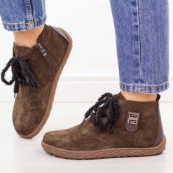 Coffee barefoot skórzane botki damskie Jezzi 556. Brązowe botki damskie Jezzi, na jesień, z dzianiny, casualowe, bez obcasa, na płaskiej podeszwie, bez zapięcia. Za 299.00 zł.