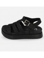 Lee Sandały "Emersyn" w kolorze czarnym rozmiar: 41. Czarne sandały damskie Lee, bez wzorów, z otwartym noskiem, bez obcasa, na koturnie, bez zapięcia. Za 165.99 zł.