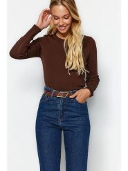 Trendyol Sweter w kolorze ciemnobrązowym rozmiar: M. Brązowe swetry klasyczne damskie Trendyol, m, prążkowane, bez kołnierzyka. Za 104.89 zł.