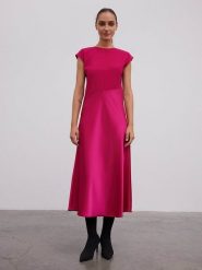 BGN Sukienka w kolorze różowym rozmiar: 36. Różowe sukienki damskie BGN, bez wzorów, bez ramiączek. Za 122.96 zł.