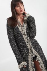 Kardigan damski boucle TWINSET. Kardigany damskie Twinset Milano, s, bez wzorów. W wyprzedaży za 830.97 zł.