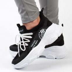 Czarne sneakersy damskie Vinceza 8771. Czarne obuwie sportowe damskie VINCEZA, ze skóry, bez zapięcia. Za 189.00 zł.