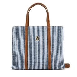 Torebka Tommy Hilfiger. Niebieskie torebki klasyczne damskie Tommy Hilfiger, bez dodatków. Za 419.99 zł.