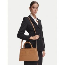 Torebka Elisabetta Franchi. Brązowe kuferki damskie Elisabetta Franchi, bez dodatków. Za 1,879.00 zł.