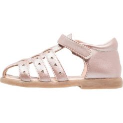 Friboo Sandały pink. Czerwone sandały dziewczęce Friboo, z materiału. Za 129.00 zł.