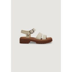 Buty sportowe Kobieta TIMBERLAND STST BACKSTRAP SANDAL. Brązowe obuwie sportowe damskie Timberland, na lato, bez zapięcia. W wyprzedaży za 489.80 zł.