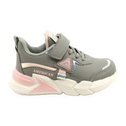 American Club na rzepy z hologramem AA24/22 Szare. Szare buty sportowe dziewczęce ze skóry ekologicznej, bez zapięcia. Za 52.65 zł.
