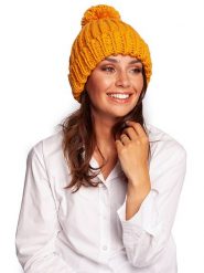 Be Wear Czapka w kolorze musztardowym rozmiar: onesize. Pomarańczowe czapki damskie Be Wear, bez wzorów, z materiału. Za 98.62 zł.