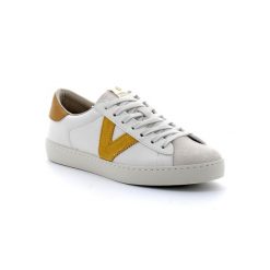 Buty sneakersy Victoria Berlin mostaza. Brązowe obuwie sportowe damskie Victoria, bez zapięcia. Za 380.66 zł.