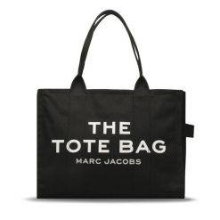 Torebka Marc Jacobs. Czarne shopper bag Marc Jacobs, bez wzorów, bez dodatków. Za 879.99 zł.
