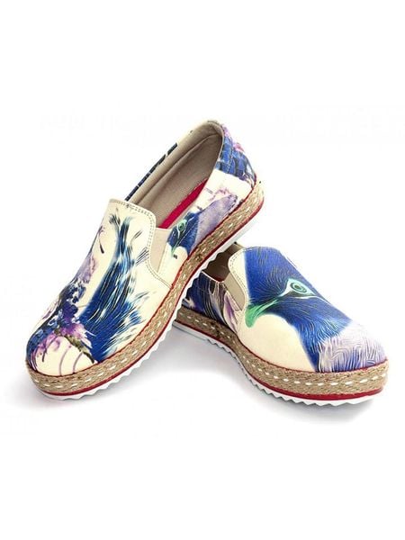 Goby Espadryle w kolorze kremowo-niebieskim rozmiar: 40. Białe balerinki damskie Goby, bez wzorów, bez obcasa. Za 148.61 zł.