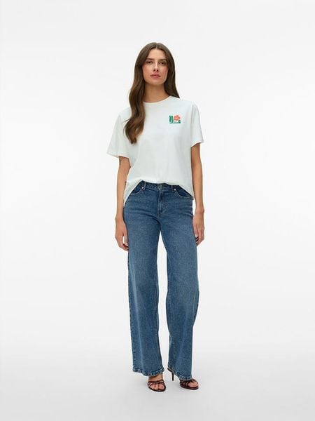 Vero Moda Koszulka w kolorze białym rozmiar: XL. Białe bluzki damskie Vero Moda, xl, bez wzorów, z bawełny, bez kołnierzyka, bez ramiączek. Za 62.61 zł.