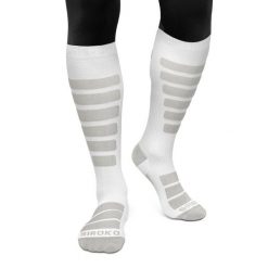 Skarpety do sportów zimowych unisex SIROKO Aoraki. Białe skarpetki damskie SIROKO, bez wzorów. W wyprzedaży za 84.00 zł.