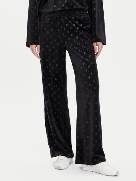 KARL LAGERFELD Spodnie materiałowe A4W44008 Czarny Regular Fit. Czarne spodnie materiałowe damskie KARL LAGERFELD, bez wzorów, z materiału. Za 559.99 zł.