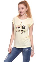 WRANGLER T SHIRT DAMSKI I LOVE TEE ETHEREAL YELLOW W700LF6UF 112130874. Żółte t-shirty damskie Wrangler, xs, bez wzorów, bez kołnierzyka. W wyprzedaży za 39.99 zł.