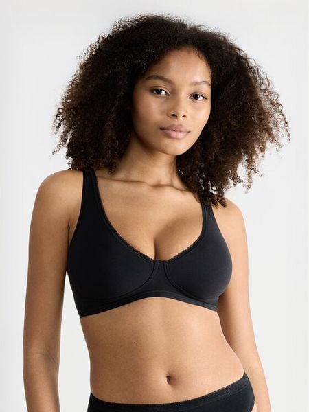 Sloggi Biustonosz bezfiszbinowy Basic 10222327 Czarny. Czarne biustonosze Sloggi, bez wzorów, z bawełny. Za 59.99 zł.