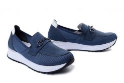 RIEKER N7455-14 blue, półbuty damskie. Niebieskie półbuty damskie Rieker, bez wzorów, bez obcasa, bez zapięcia. Za 251.93 zł.