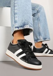 Czarne Sneakersy w Stylu Kultowych Tenisówek z Ozdobnymi Paskami Marazea. Czarne obuwie sportowe damskie Renee, z jeansu, bez zapięcia, tenisowe. Za 74.99 zł.