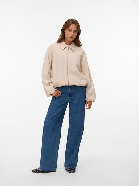 Vero Moda Kurtka przejściowa w kolorze beżowym rozmiar: M. Brązowe kurtki damskie Vero Moda, m, bez wzorów, bez kaptura. Za 159.95 zł.