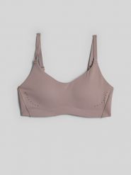 4F Biustonosz do jogi z niskim wsparciem damski - beżowy M. Brązowe biustonosze sportowe damskie 4F, bez wzorów. Za 129.99 zł.