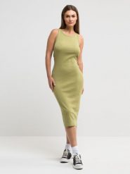 Sukienka damska midi khaki Maxinassara 303. Zielone sukienki damskie Big Star, bez wzorów, bez ramiączek. W wyprzedaży za 99.99 zł.