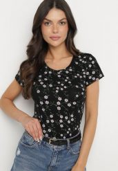Czarny T-shirt z Bawełny w Kwiaty Savilisse. Czarne t-shirty damskie Born2be, l, bez wzorów, z bawełny, bez kołnierzyka. Za 29.99 zł.