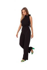 Elegancki Kombinezon z Dekoltem Holter - Czarny. Czarne kombinezony damskie MOE, l, bez wzorów, z elastanu, eleganckie, bez kołnierzyka, bez ramiączek. Za 316.39 zł.