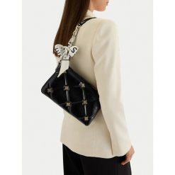 Torebka Nine West. Czarne torebki klasyczne damskie Nine West, bez dodatków. Za 279.99 zł.