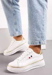 Biało-Złote Sneakersy na Platformie z Klasycznym Sznurowaniem i Kontrastową Lamówką Airuqa. Białe obuwie sportowe damskie Born2be, z materiału, bez zapięcia. Za 89.99 zł.