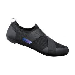 Buty Shimano Sh-Ic100. Czarne obuwie sportowe damskie Shimano, bez zapięcia, rowerowe. W wyprzedaży za 381.50 zł.