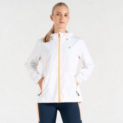 Kurtka przeciwdeszczowa damska Gravitate. Białe kurtki sportowe damskie Dare 2b, s, bez wzorów, z materiału, bez kaptura. Za 329.15 zł.