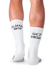 Skarpety Kolarskie Climb Sky White S/M: 36-41. Białe skarpetki damskie LUXA, bez wzorów, z elastanu. Za 64.90 zł.
