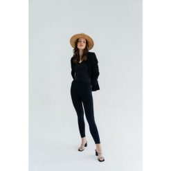 Legginsy modelujące do jogi Moonholi Malibu Evenings z wysokim stanem. Czarne legginsy damskie MOONHOLI, m, bez wzorów. Za 359.00 zł.