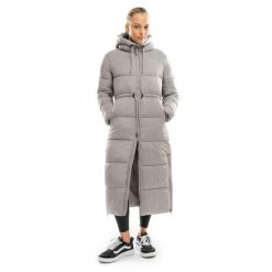 Długi puchowy płaszcz damski Lifestyle Siroko Hemisphere. Szare płaszcze damskie SIROKO, m, bez wzorów, z puchu, bez kaptura. W wyprzedaży za 515.95 zł.