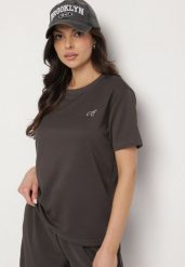 Ciemnoszary T-shirt z Małym Haftem Natavira. Szare t-shirty damskie Born2be, l, bez wzorów, z jeansu, bez kołnierzyka. Za 29.99 zł.