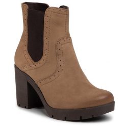 Botki Lasocki. Brązowe botki damskie Lasocki, bez obcasa, na słupku, bez zapięcia. Za 120.99 zł.