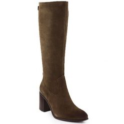 Skórzane kozaki na słupku damskie khaki Sergio Leone 25668. Brązowe kozaki damskie Sergio Leone, ze skóry, bez obcasa, na słupku, bez zapięcia. Za 289.99 zł.