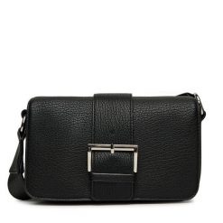 Torebka DeeZee. Czarne listonoszki damskie DeeZee, bez wzorów, bez dodatków. Za 149.99 zł.