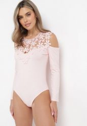Różowe Bawełniane Body z Koronką i Wycięciami na Ramionach Neafge. Czerwone body i gorsety Born2be, bez wzorów, z bawełny. Za 29.99 zł.