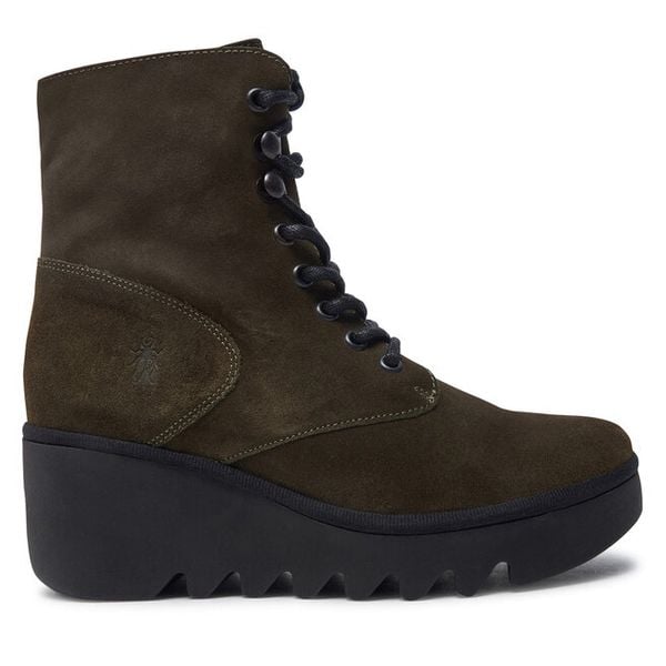 Trzewiki Fly London. Brązowe botki damskie Fly London, bez obcasa, na koturnie, bez zapięcia. Za 439.99 zł.