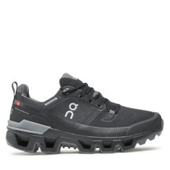 Trekkingi On. Czarne obuwie trekkingowe damskie On, bez zapięcia. Za 629.99 zł.
