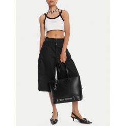 Torebka Juicy Couture. Czarne shopper bag Juicy Couture, bez dodatków. Za 369.99 zł.