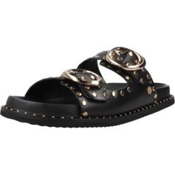 Sandały CARMELA 163056C Czarny. Czarne sandały damskie Carmela, bez wzorów, ze skóry, bez obcasa, bez zapięcia. Za 318.99 zł.