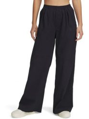 Under Armour Spodnie sportowe w kolorze czarnym rozmiar: M. Czarne spodnie dresowe damskie Under Armour, m, bez wzorów, prążkowane, z podwyższonym stanem, outdoorowe. Za 245.96 zł.