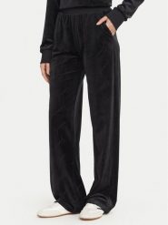 Guess Spodnie dresowe O6BB07 K5063 Czarny Regular Fit. Czarne spodnie dresowe damskie Guess, xl, z aplikacjami, z dresówki. Za 294.99 zł.