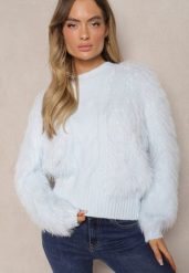 Jasnoniebieski Sweter o Futrzanym Wykończeniu z Wełną Meriaune. Niebieskie swetry klasyczne damskie Renee, na zimę, z futra, bez kołnierzyka. Za 54.99 zł.