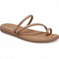 Klapki Dla Dorosłych Crocs Miami Toe Loop. Brązowe klapki damskie Crocs, bez wzorów, z materiału, bez obcasa, bez zapięcia. Za 199.99 zł.